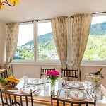 מלון דירות Schillerhof 3*