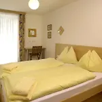 Schillerhof מלון דירות באד גסטיין