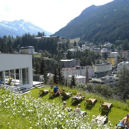 Lägenhetshotell Schillerhof 3*