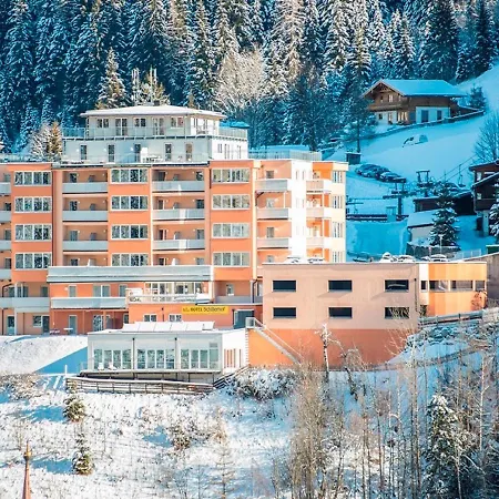 Schillerhof 3* 巴德加斯坦