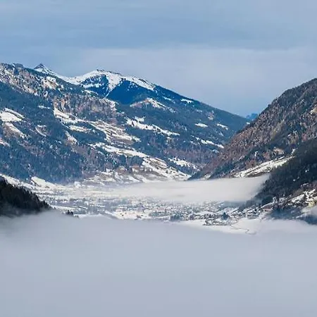 Panorama Schillerhof 3*