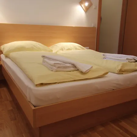 Schillerhof 公寓式酒店 巴德加斯坦