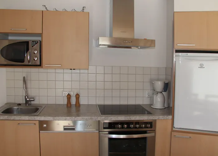 Schillerhof 巴德加斯坦