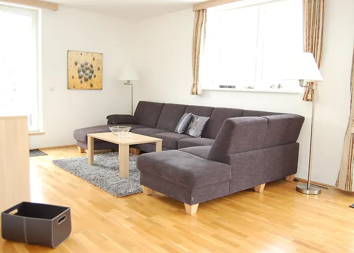 Schillerhof 公寓式酒店 巴德加斯坦