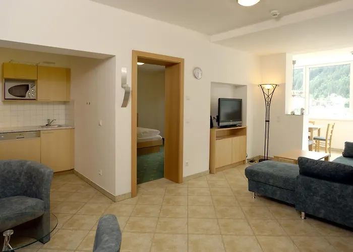 Schillerhof 3* 巴德加斯坦